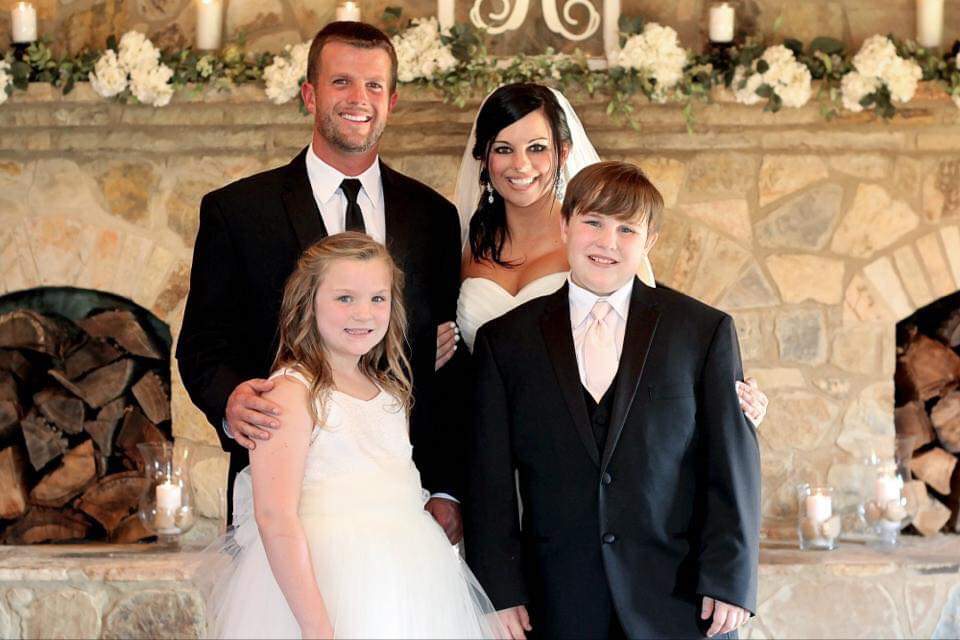 received_2121340854830374